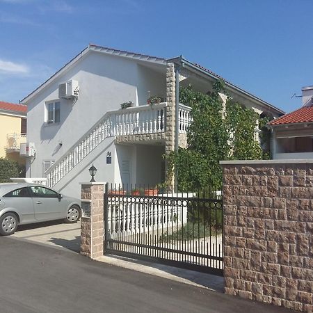 Apartments Anton Vodice Eksteriør bilde