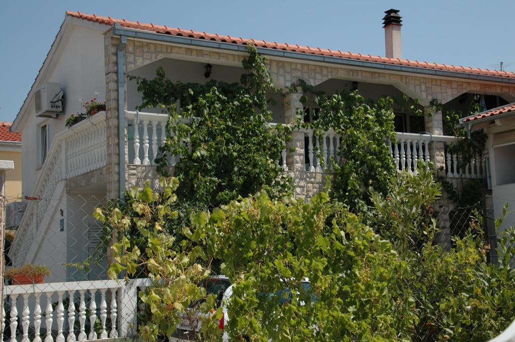 Apartments Anton Vodice Eksteriør bilde